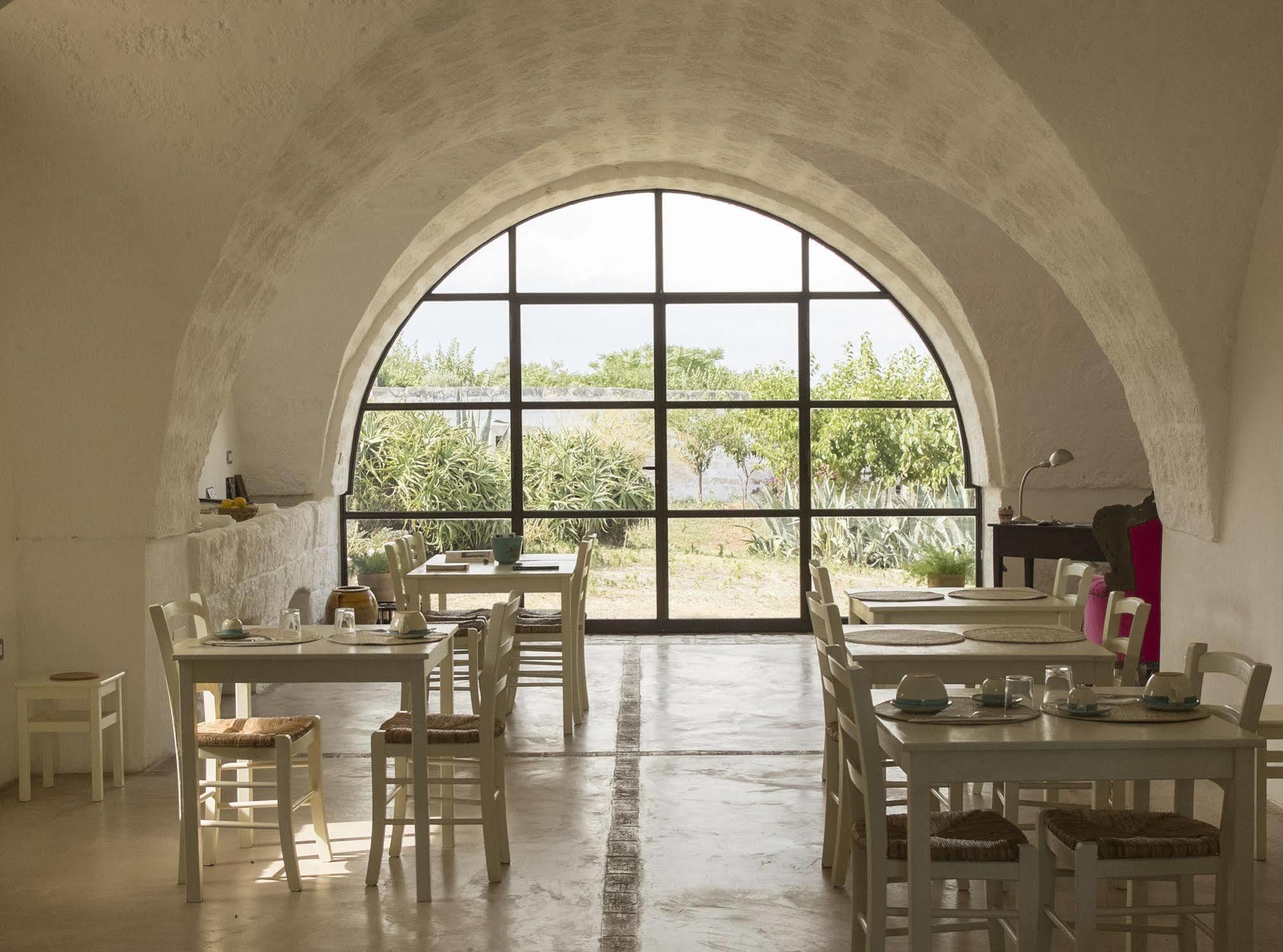 Masseria Palombara Grande オストゥーニ エクステリア 写真